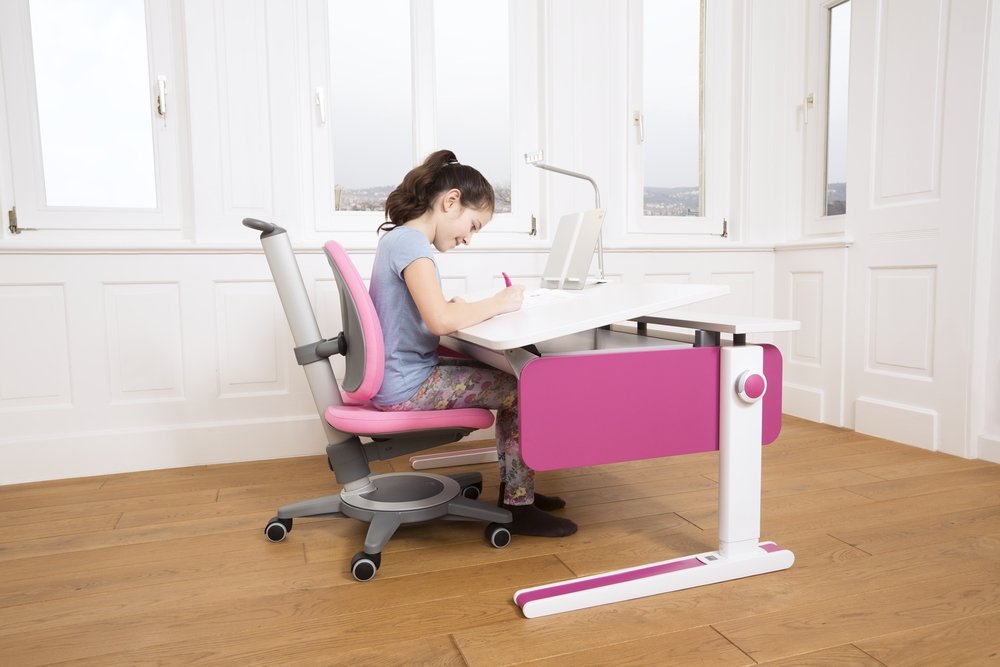 How to adjust your child’s chair for a good sitting posture | ergokid Singapore