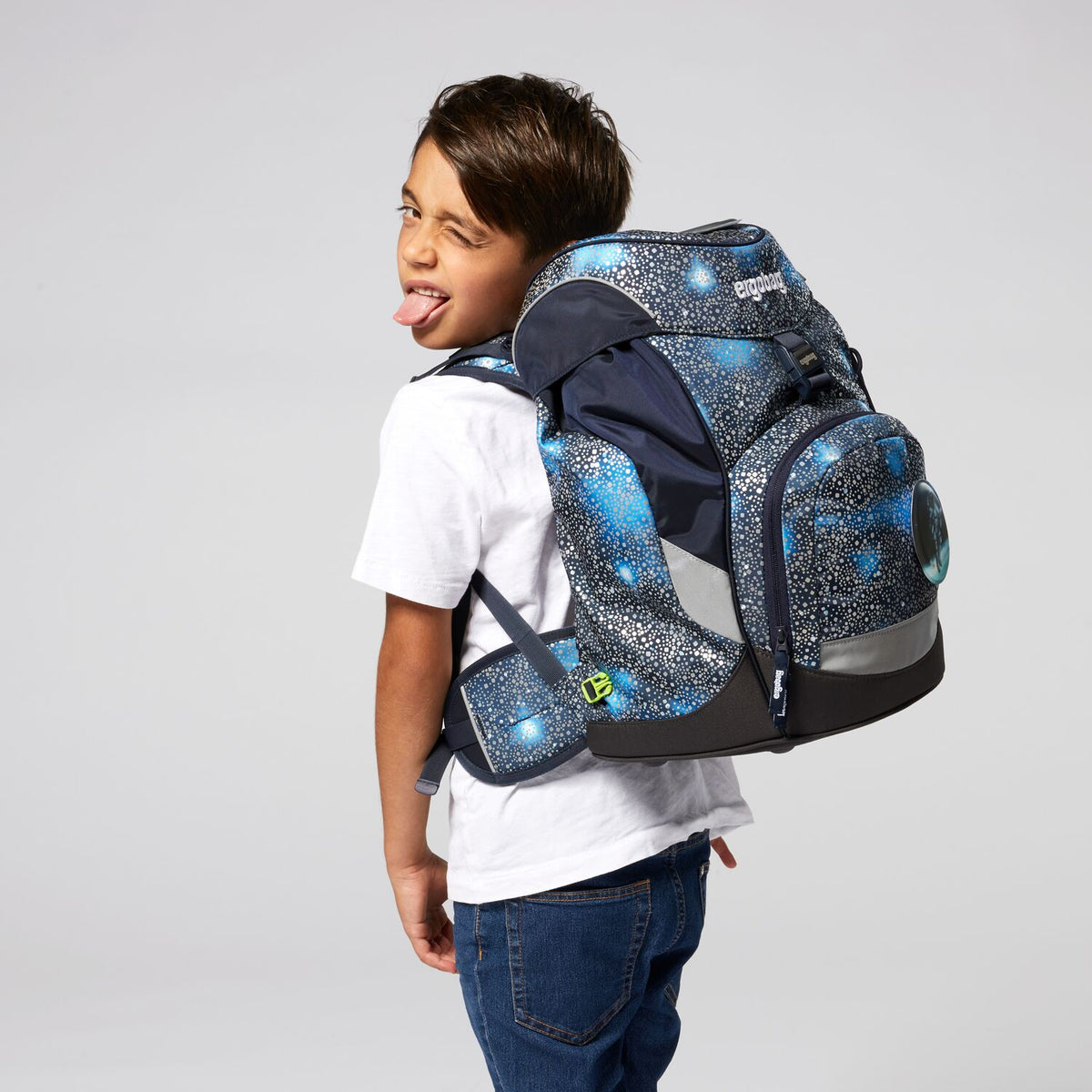 ergobag ergonomic school bag for primary 1 boys